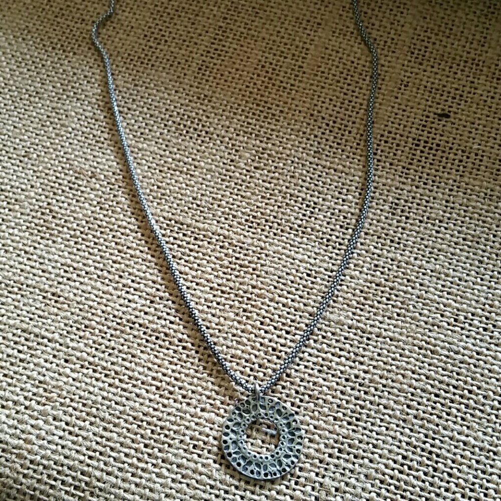 Silpada simple disc necklace